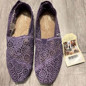 TOMS Purple Lace Crochet Slip On Shoes - Women $28